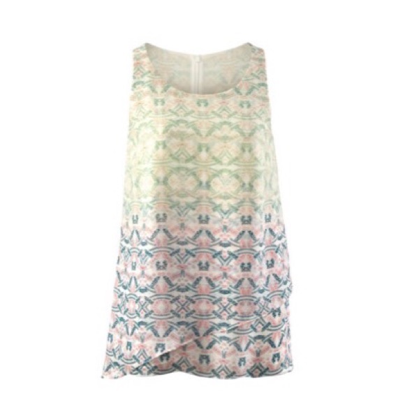 CAbi Mosiac Print Top Style# 250 - Picture 5 of 5